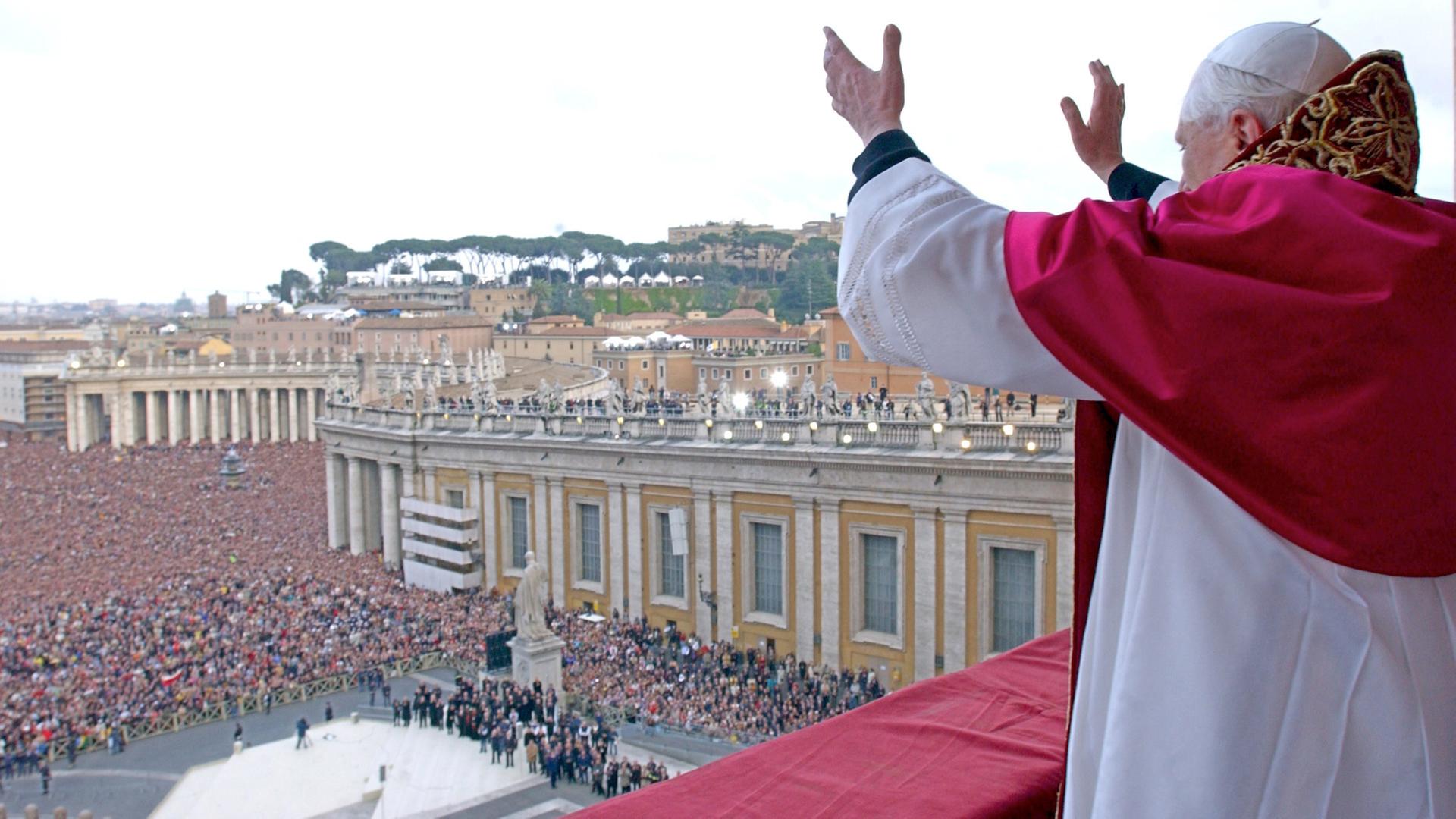 Joseph Ratzinger wird Papst Benedikt XVI. (19.04.2005)