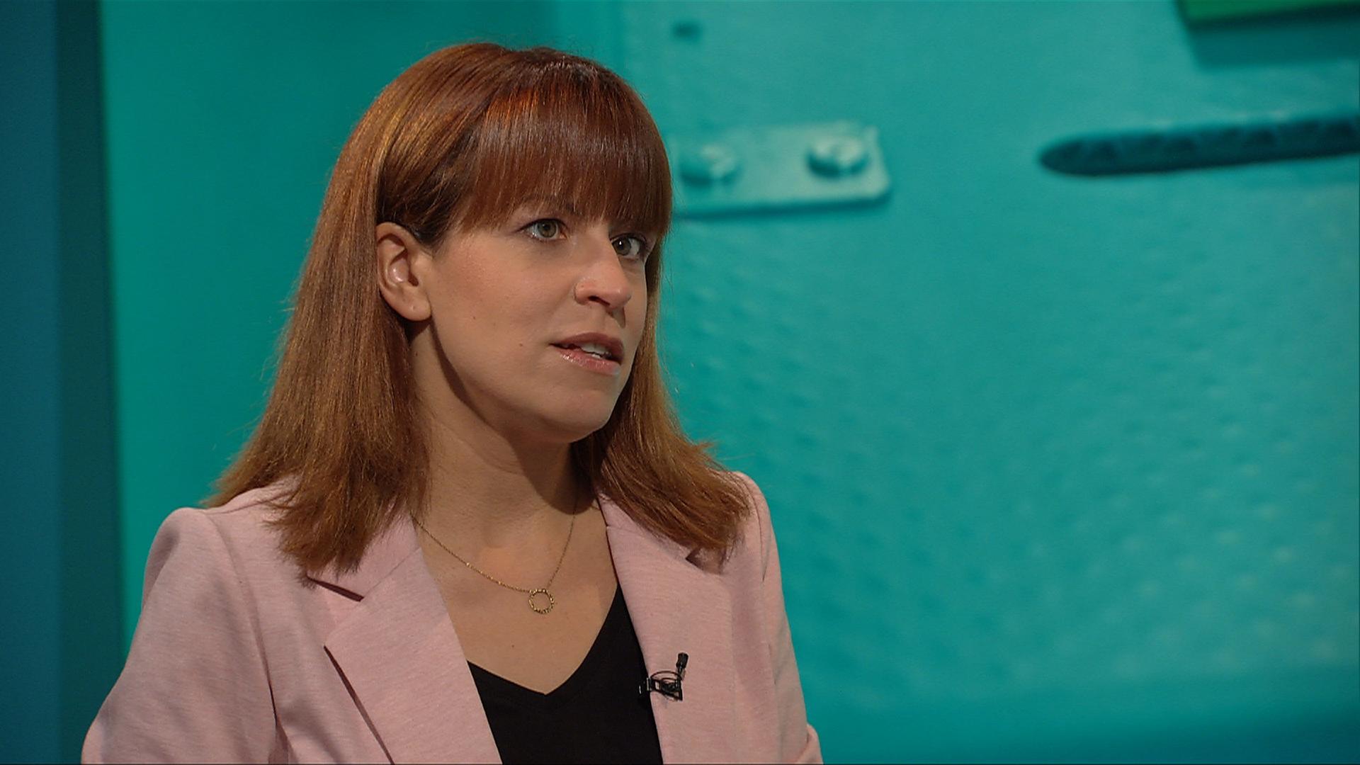 Julia Reuschenbach zu Thüringen und Sachsen