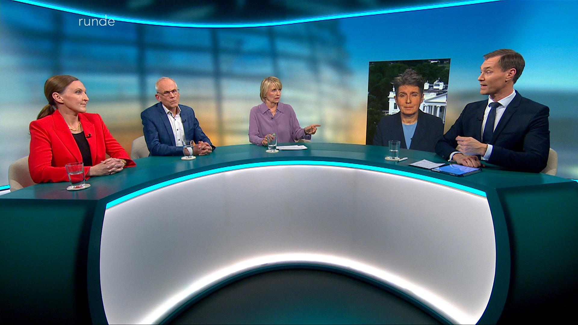 König Charles bei Trump - Diplomatischer Spagat in Washington