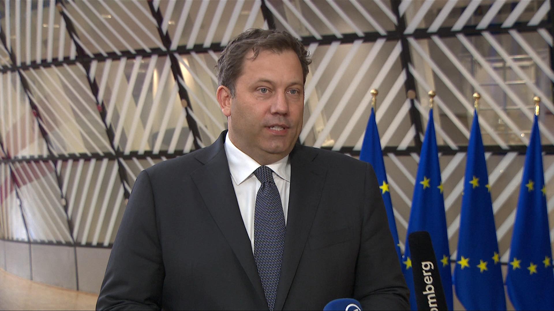 Lars Klingbeil vor Treffen der Eurogruppe