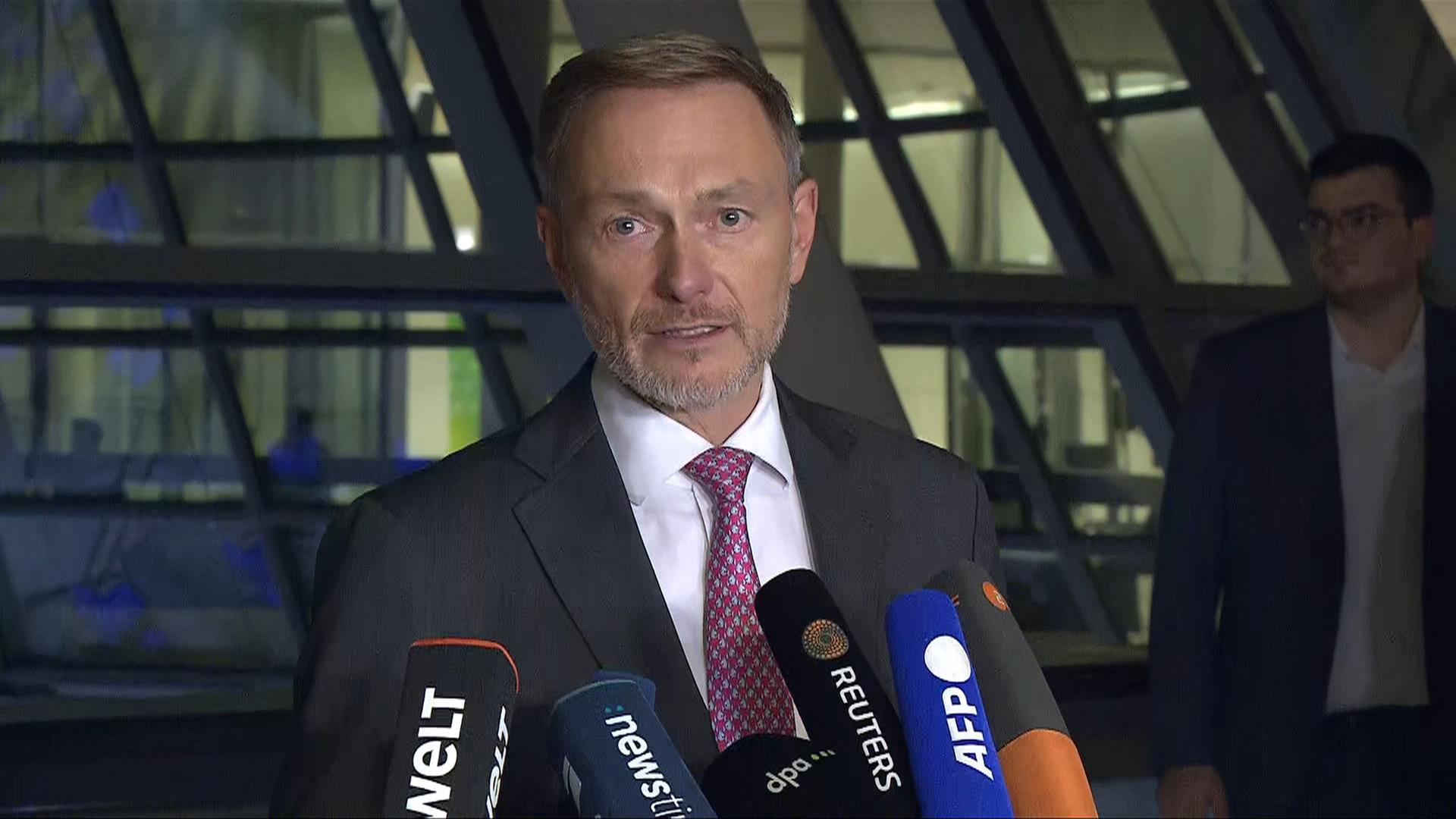 Lindner wirft Scholz "kalkulierten Bruch dieser Koalition" vor