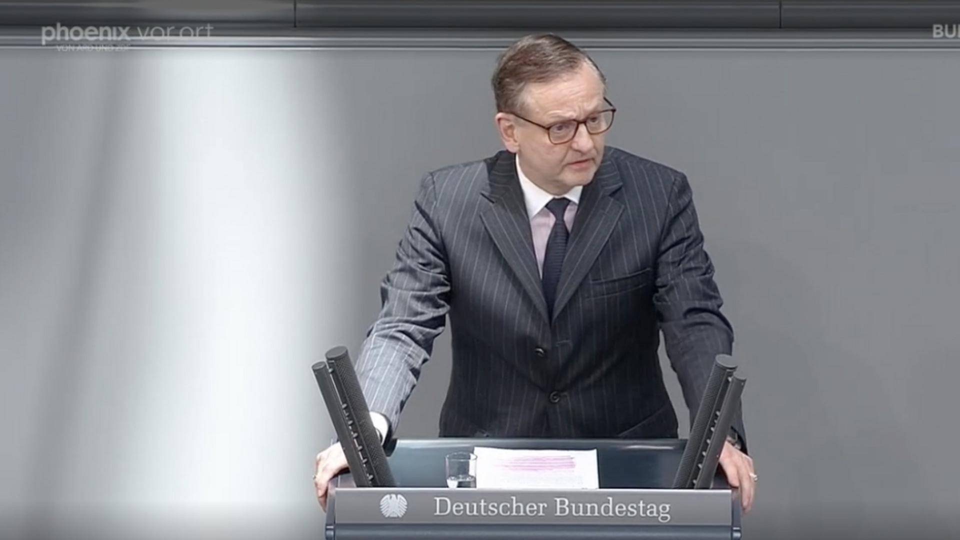 Lohnabstandsangebot und Mittelstandsentlastung