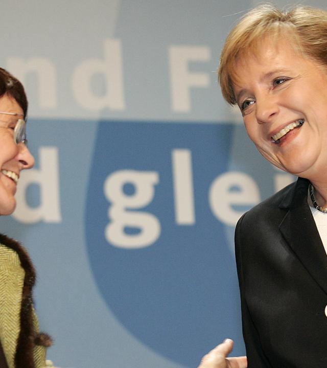 "Macht Merkel Mut? Frauen in Deutschland"
