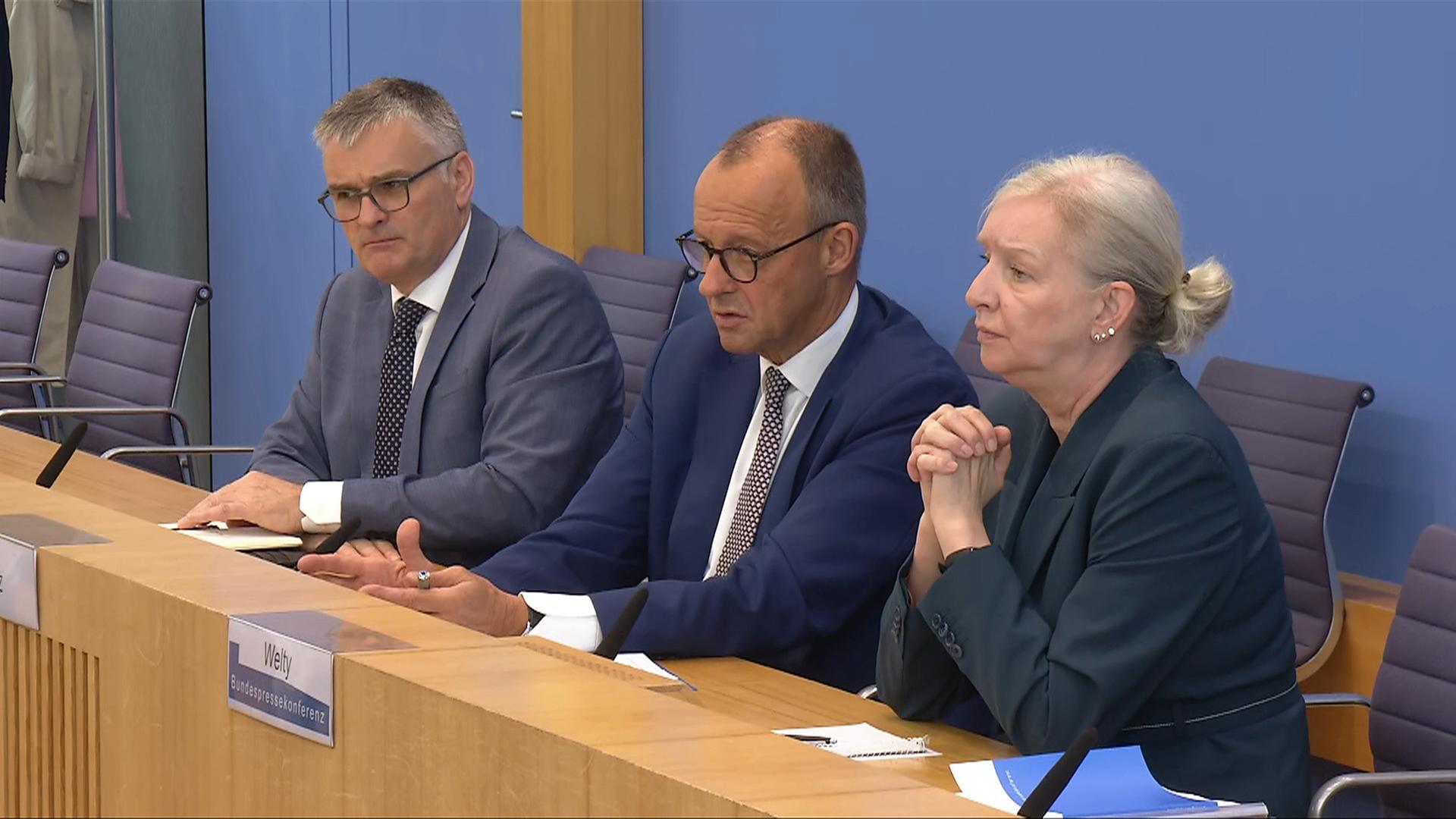 Merz: "Der Anfang ist gemacht"