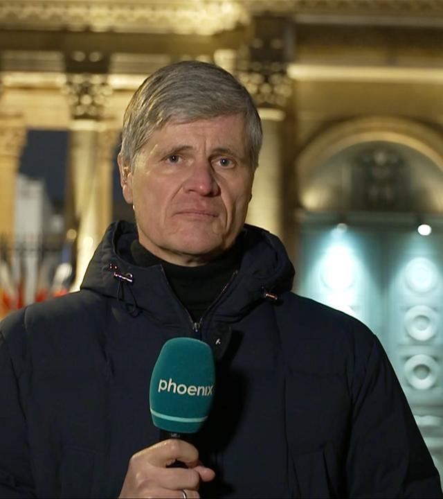 Misstrauensanträge der Opposition in Frankreich