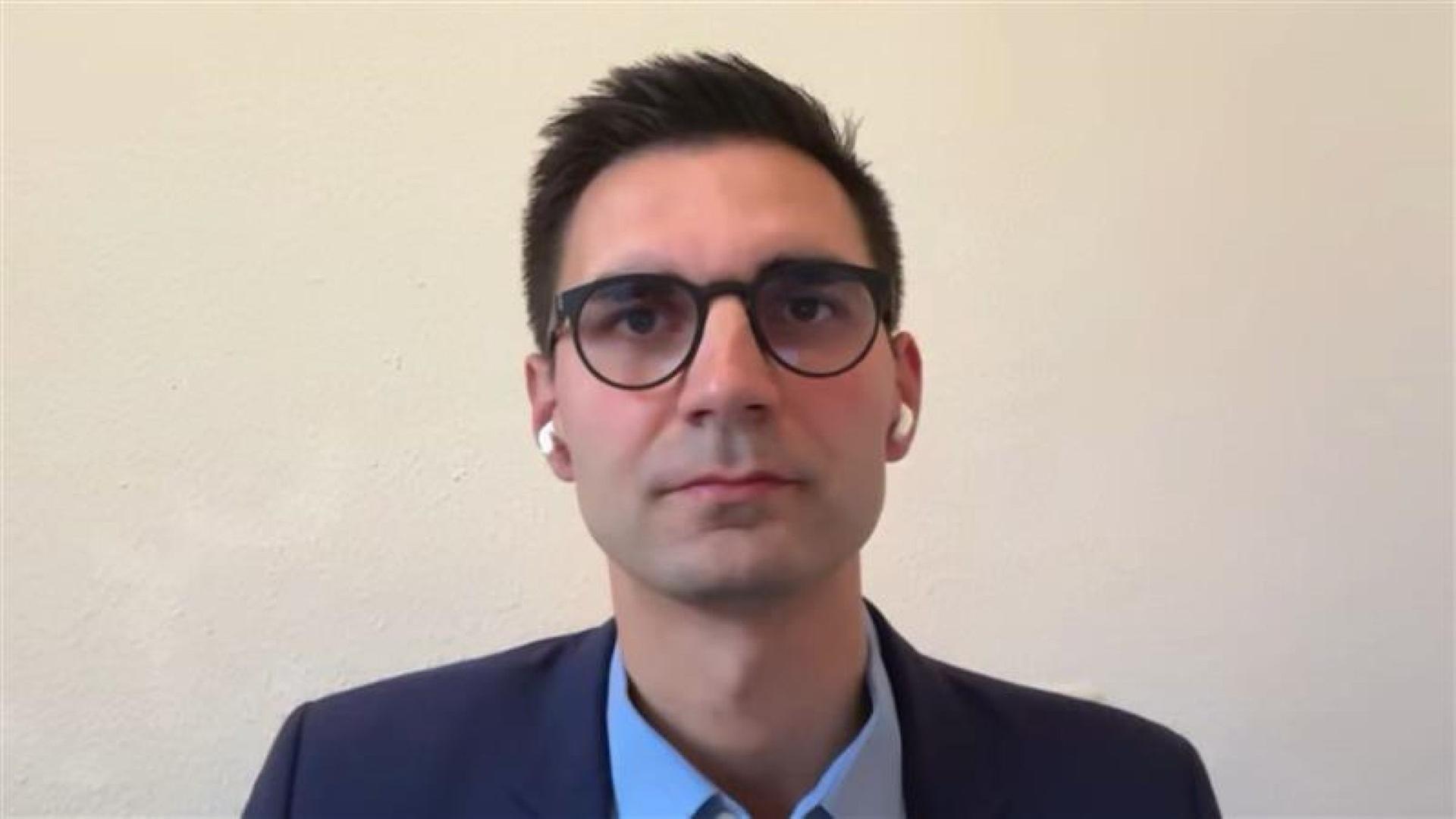 Müller (CDU): Wie soll die CDU mit beiden Extremen umgehen?