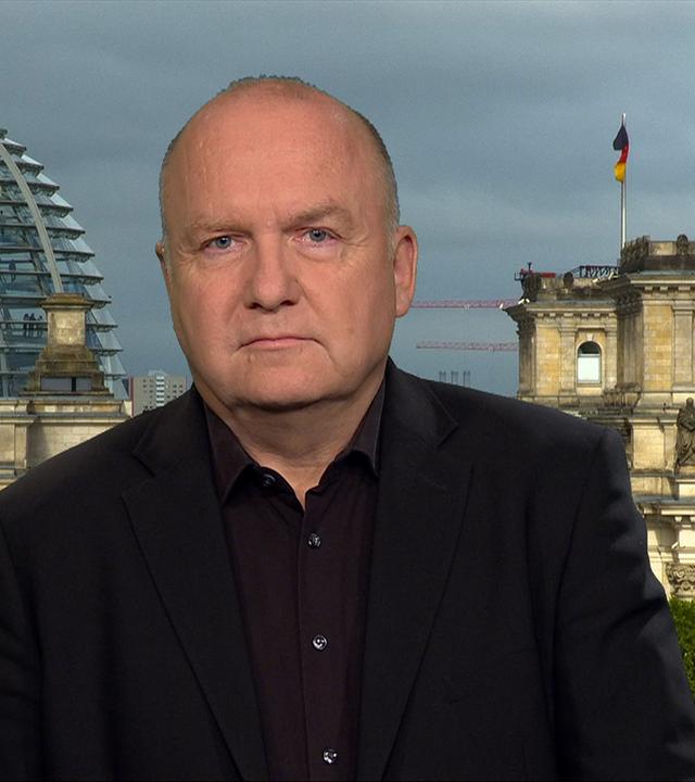 Nachfolge von Spahn: Komplette Umbildung der Regierung?