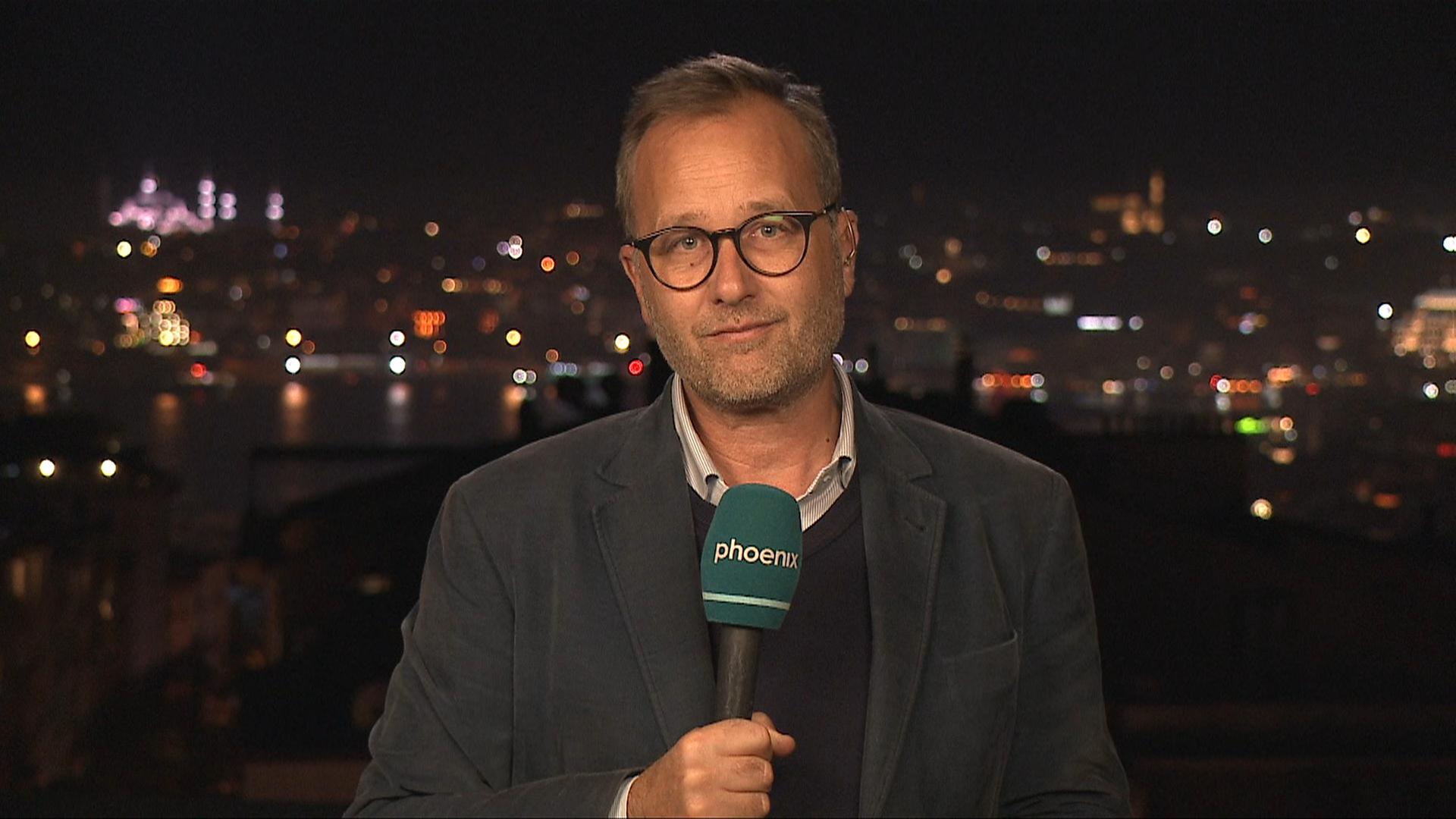 Pabst Leo XIV.: "Er will Friedensbotschafter sein"