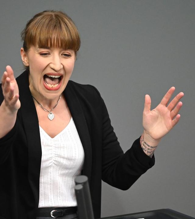 Parteitag Die Linke: Interview mit Heidi Reichinnek