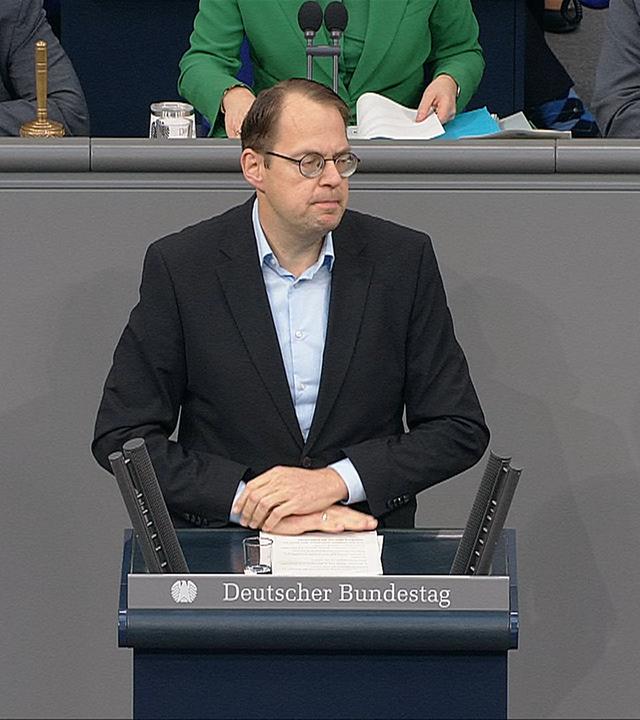 Pellmann: "Sie machen weiter Politik für die Reichen"