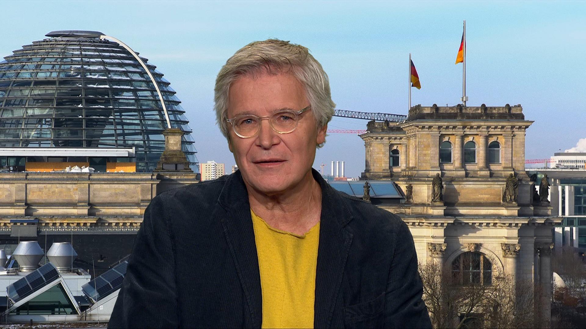 phoenix nachgefragt mit Peter Dausend (Die Zeit)