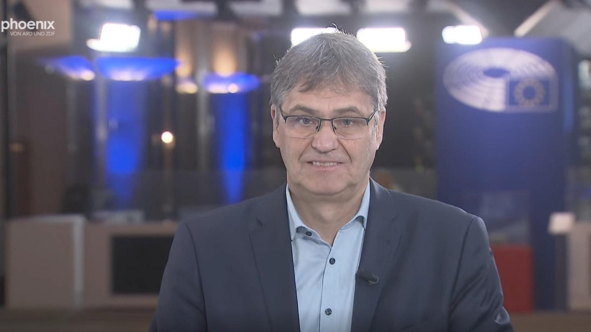 phoenix tagesgespräch mit Peter Liese (CDU, Umweltpolitischer Sprecher der EVP-Fraktion) zum Treffen der EU-Umweltminister