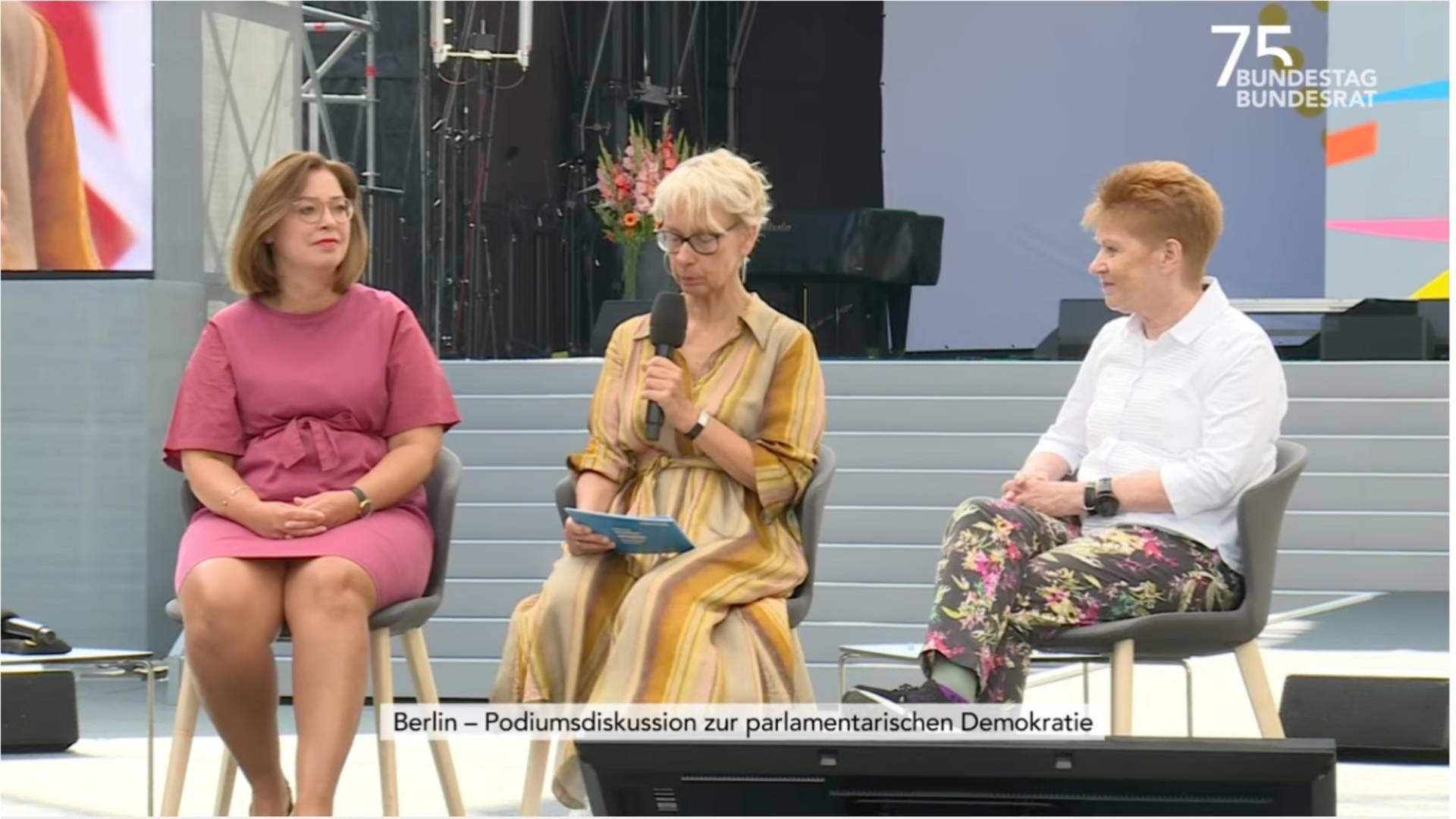 Podium "35 Jahre nach Friedlicher Revolution"