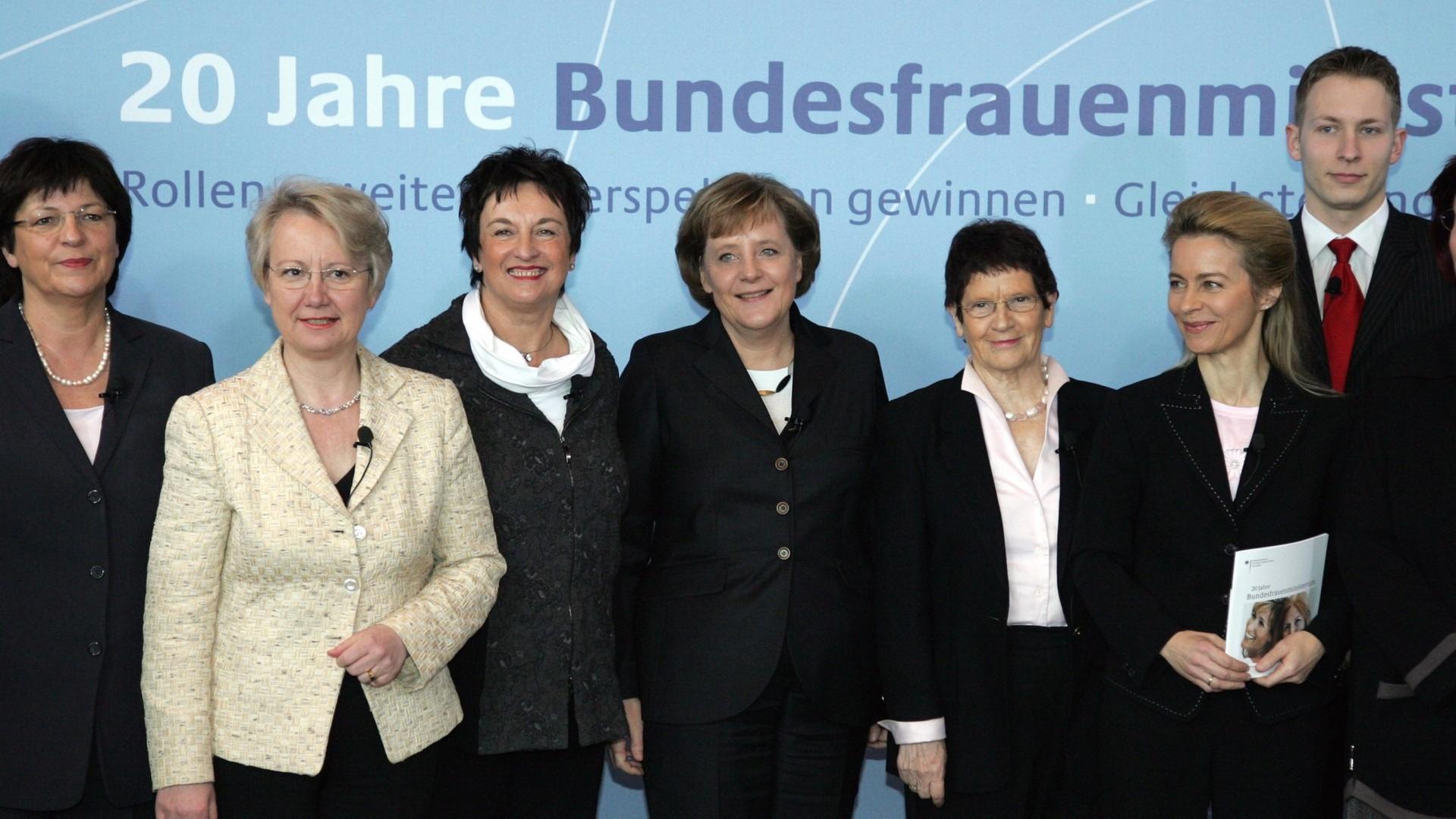 Podiumsdiskussion 20 Jahre Frauenministerium