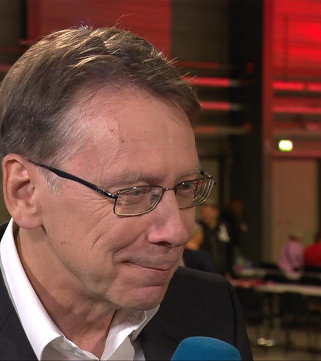 Politikwissenschaftler Prof. Uwe Jun im Gespräch mit Katharina Kühn