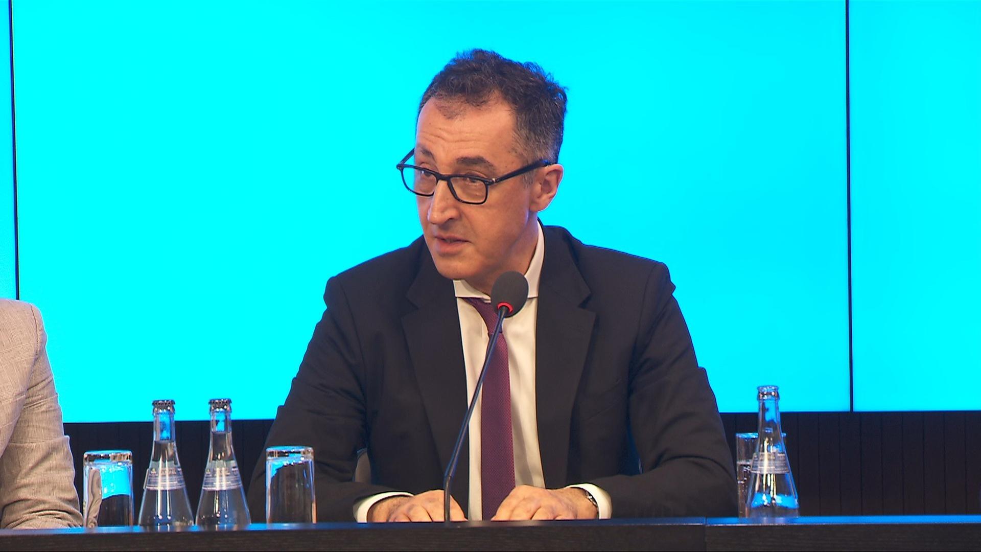 Pressekonferenz mit Cem Özdemir nach der Landtagswahl in Baden-Württemberg