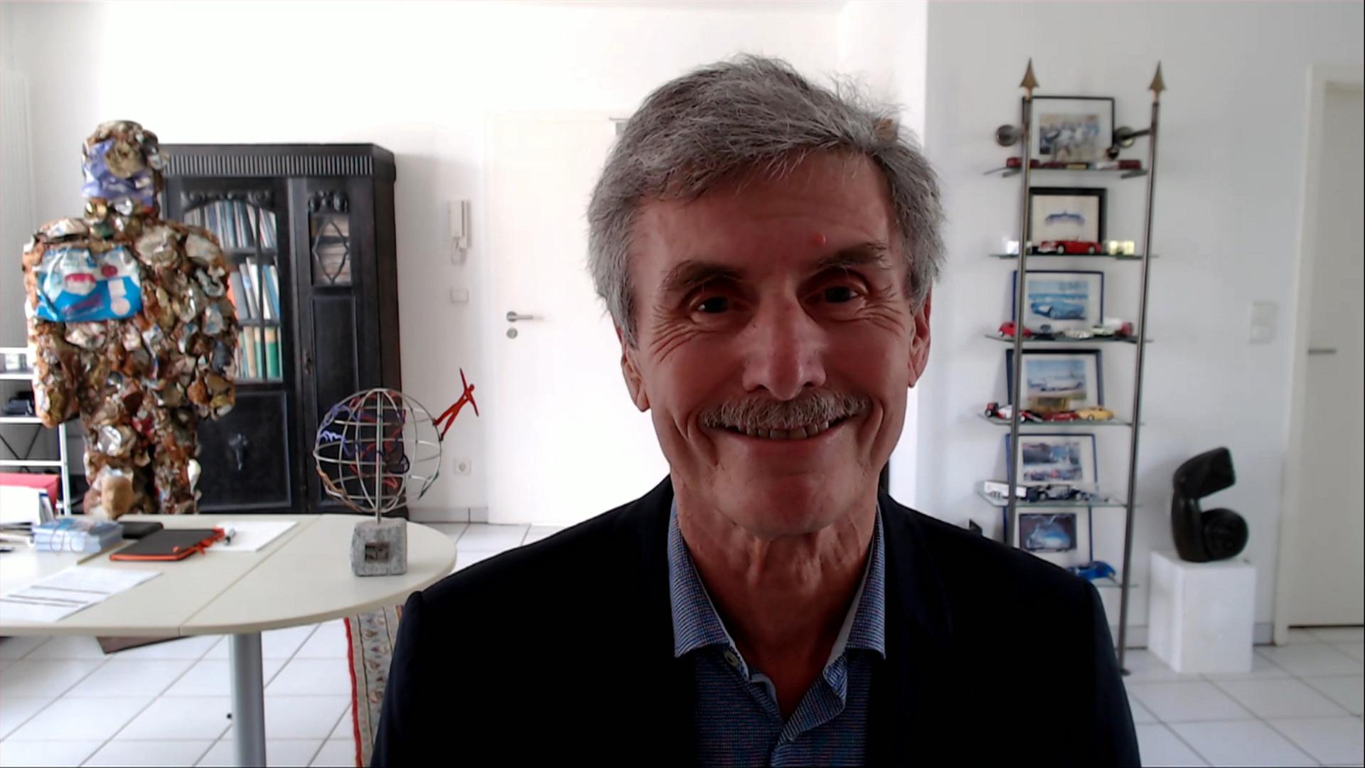 Prof. Ferdinand Dudenhöffer zu EU-Strafzöllen auf E-Autos aus China