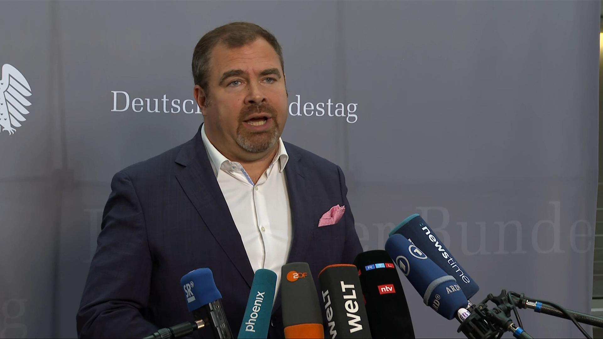 Reaktionen auf Konzept für neue Wehrpflicht