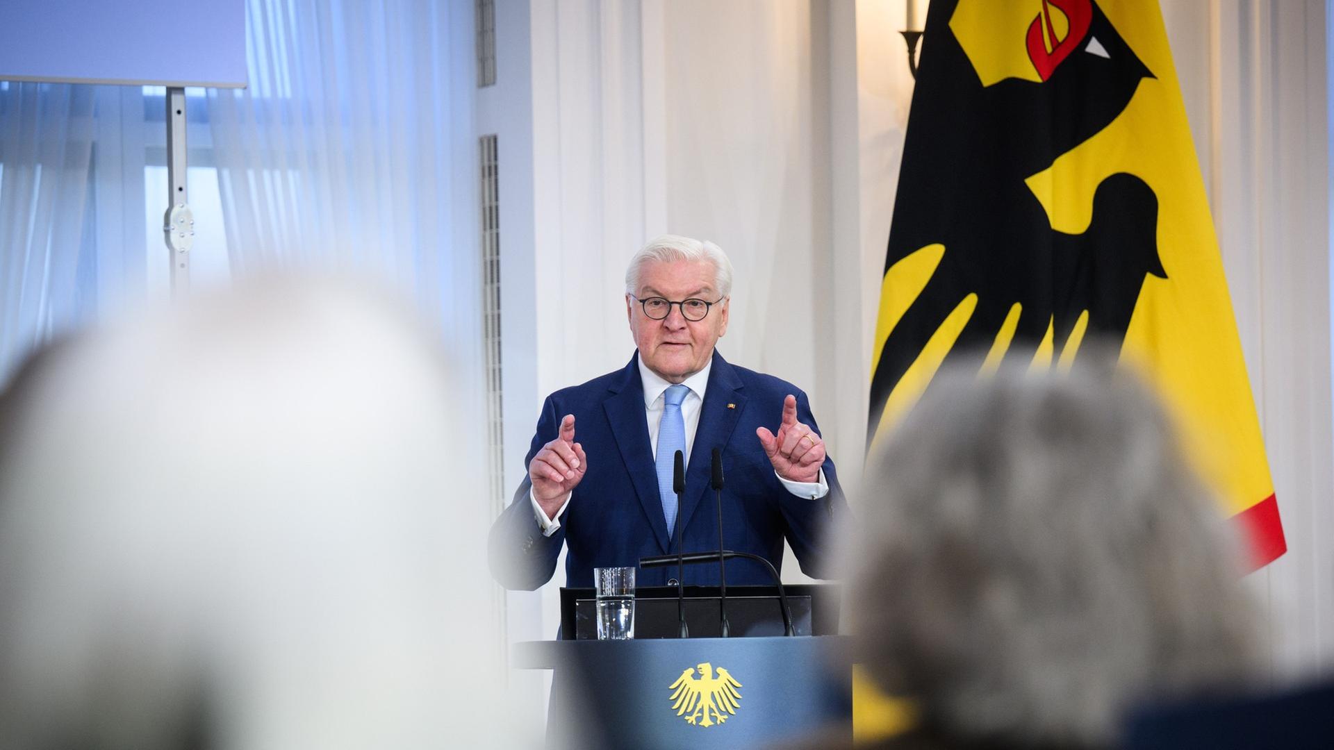 Rede vor Kommunalvertretern: "Demokratie beginnt vor Ort"