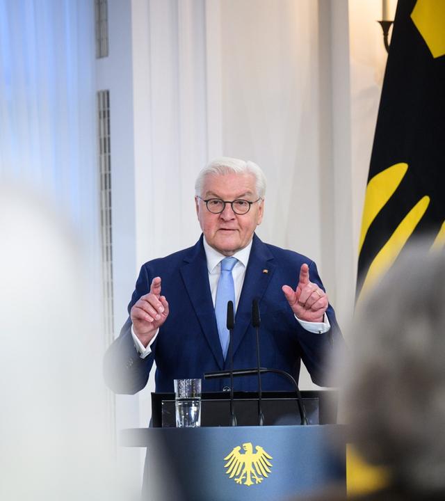 Rede vor Kommunalvertretern: "Demokratie beginnt vor Ort"