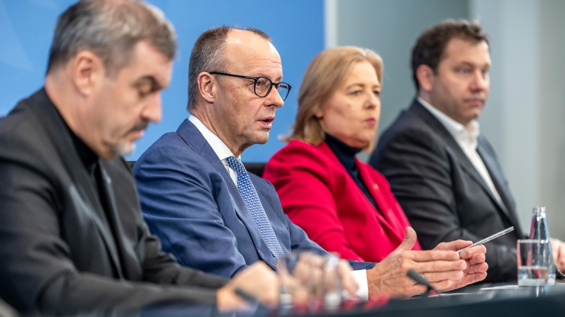 Reformgipfel im Kanzleramt - Was schafft Schwarz-Rot?