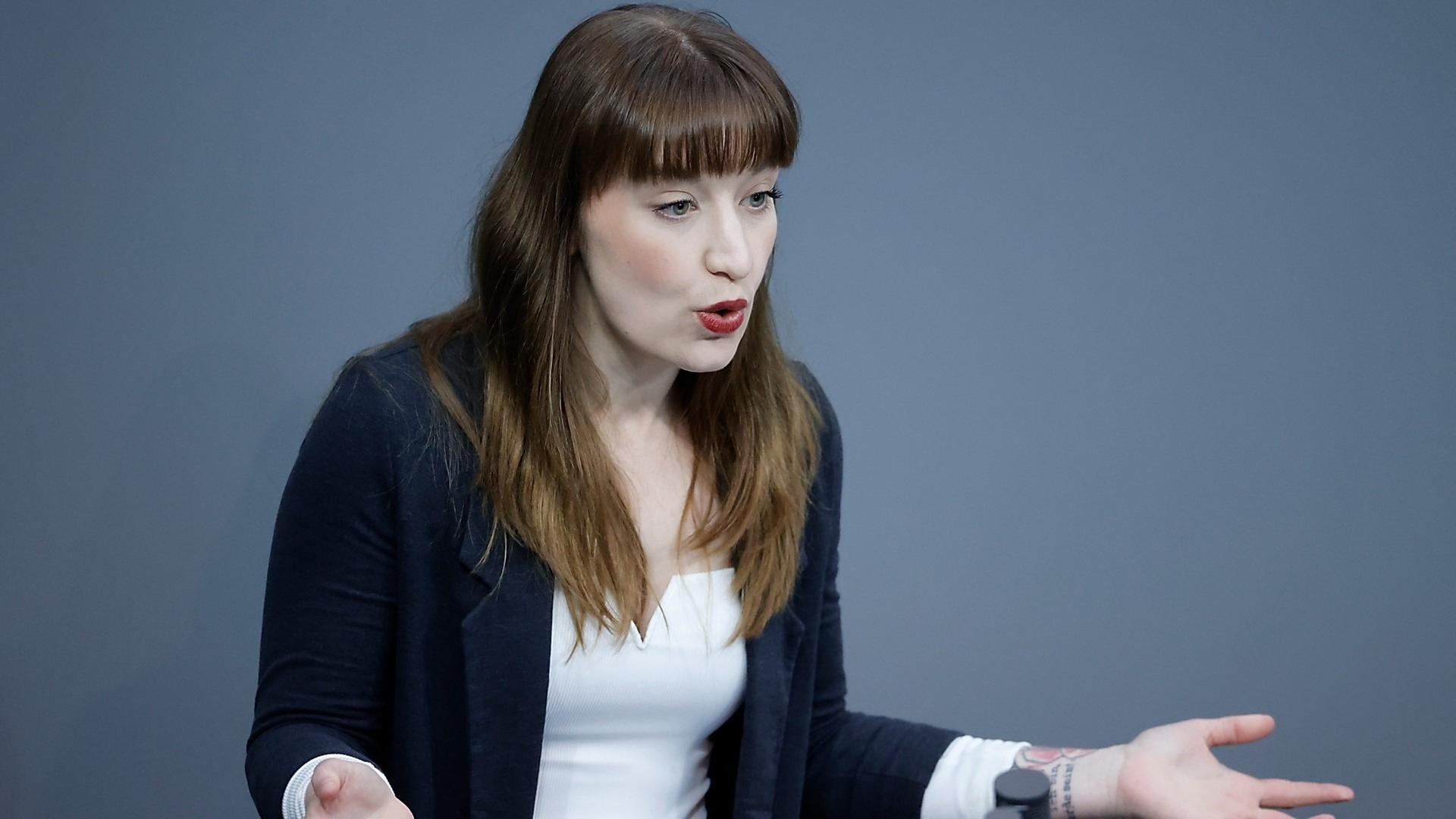 Reichinnek und Jensen zum Frauentag