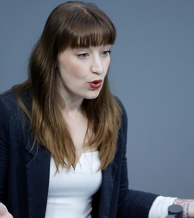 Reichinnek und Jensen zum Frauentag