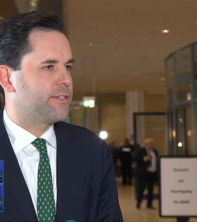 Rentenpaket: "Erste Kommission ihrer Geschichte, die erst entscheidet und dann diskutiert"