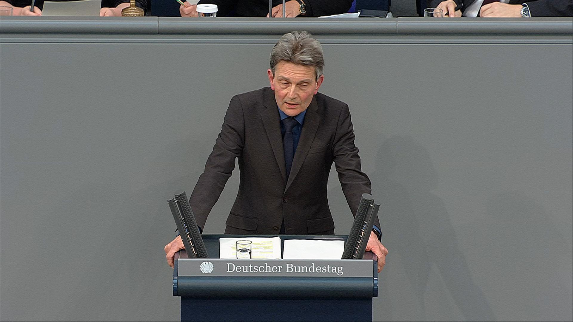 Rolf Mützenich (SPD) in der Generaldebatte