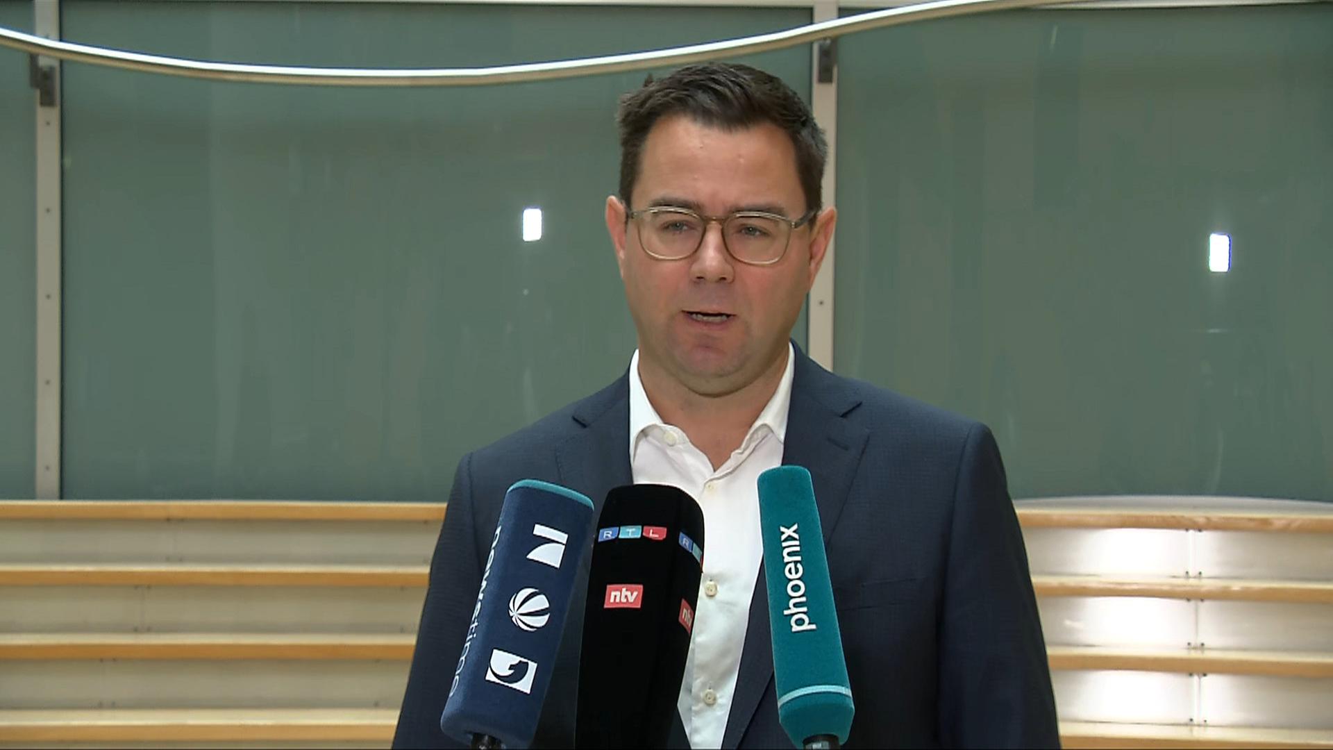 Schäfer: Steuerschätzung kleine Entlastung, aber Risiken bleiben hoch