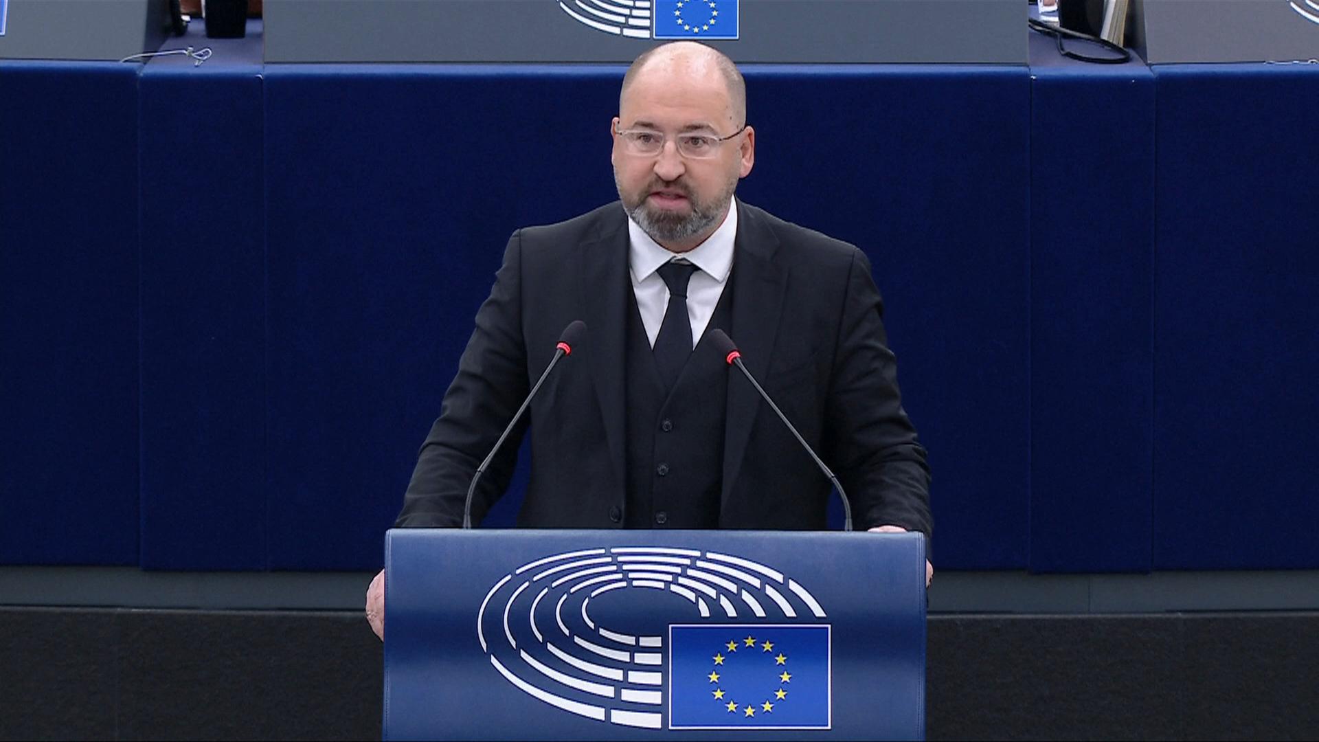 Schutz der Demokratie in sozialen Medien 2/2