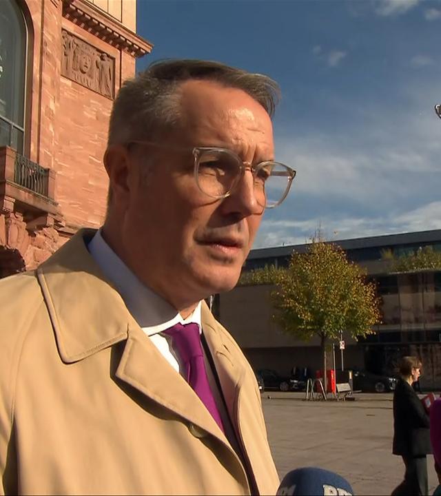 Schweitzer: "Wer bestellt, bezahlt"