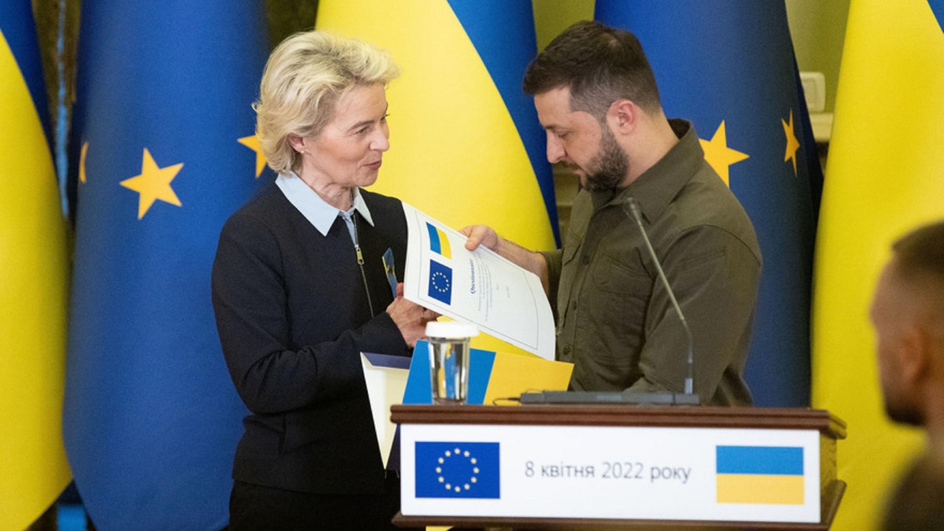 Selenskyj in Brüssel – Gehört die Ukraine in die EU?