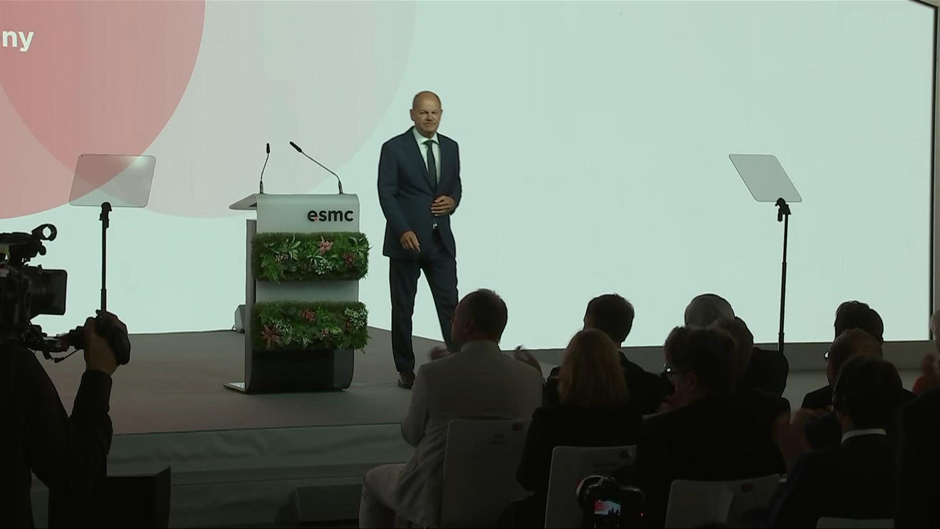 Spatenstich für Chipfabrik in Dresden