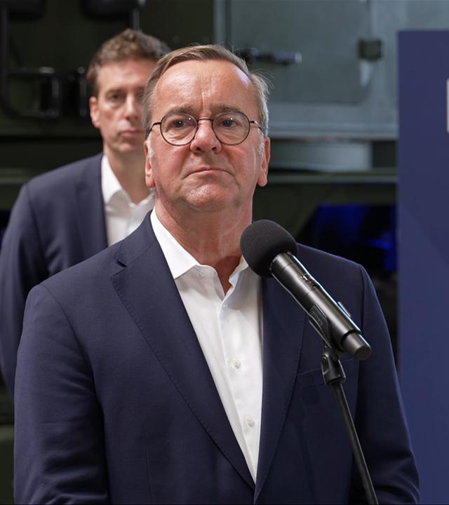 Statement Pistorius beim Besuch eines Rüstungsunternehmens