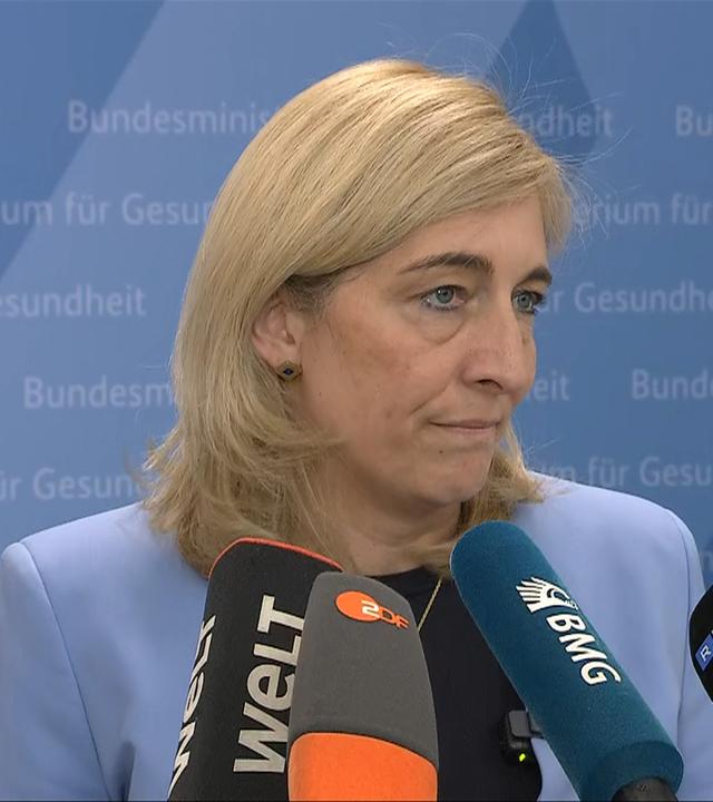 Statement von Bundesgesundheitsministerin Warken zur Reform der Pflege