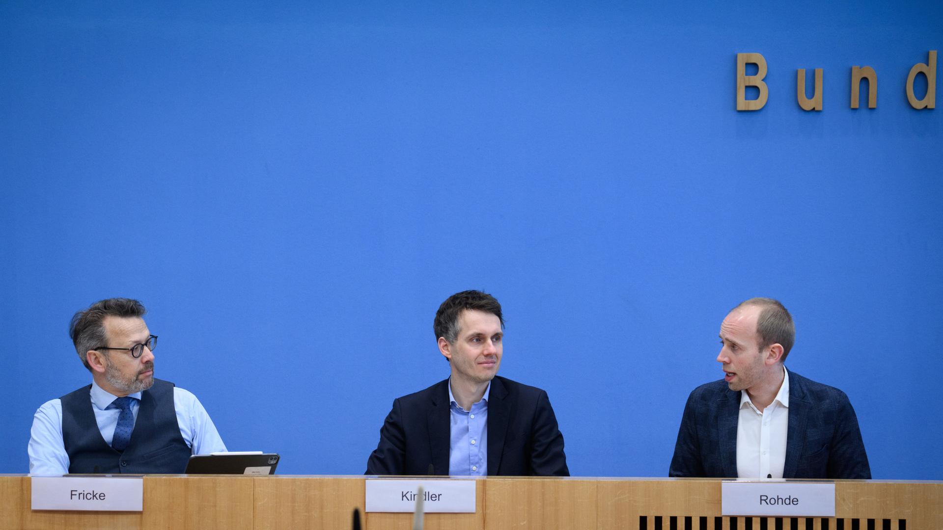 Statements nach Haushalts-Bereinigungssitzung