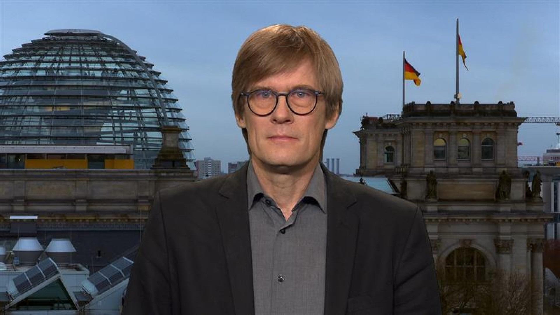 Steigende Spritpreise: „Kanzler erfreulich ehrlich“