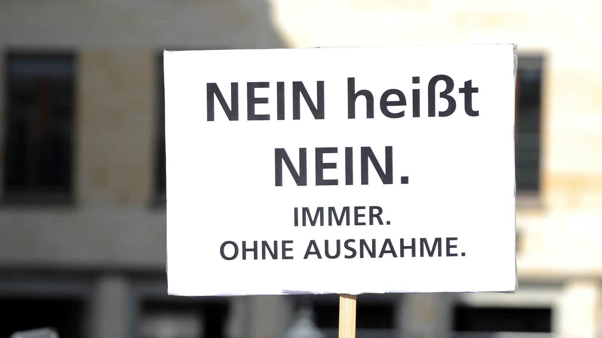 Strafbarkeit von Vergewaltigung in der Ehe