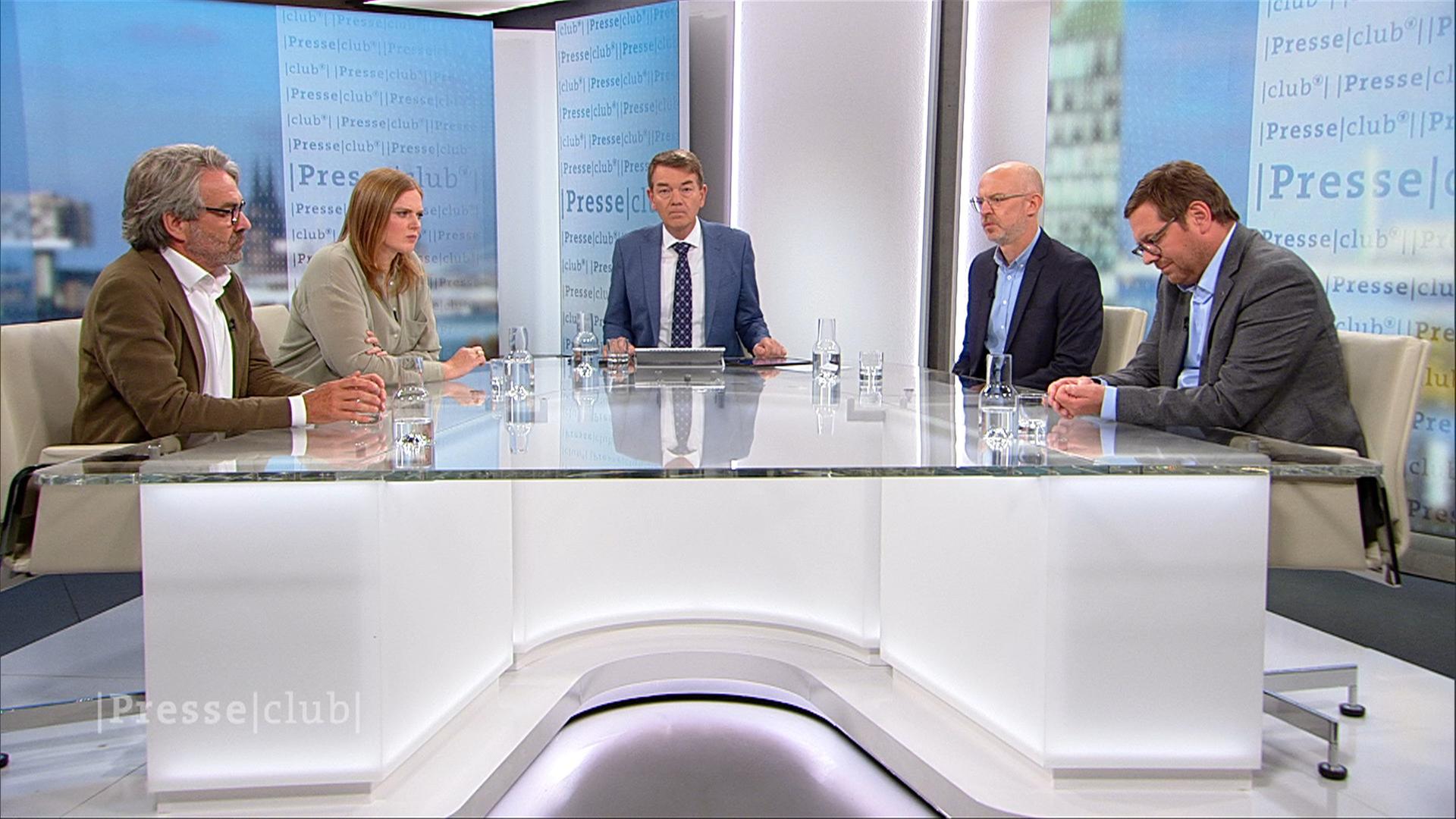 Ukraine-Gipfel: Show oder Chance auf Frieden?