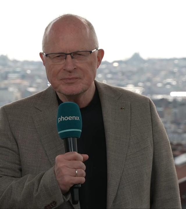 US-Angriff auf Iran: “Momentan scheint die iranische Herrschaftsstruktur noch intakt”