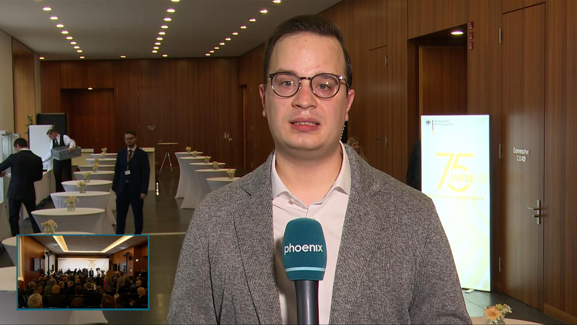 Verfassungsschutz: Von Polizei getrennt und eng kontrolliert