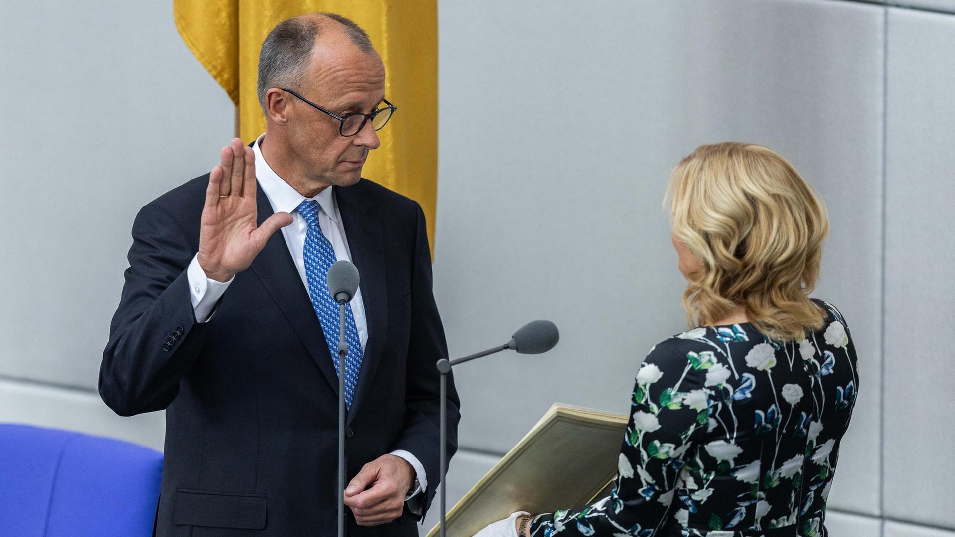 Wahl des neuen Bundeskanzlers Friedrich Merz und Vereidigung des Kabinetts