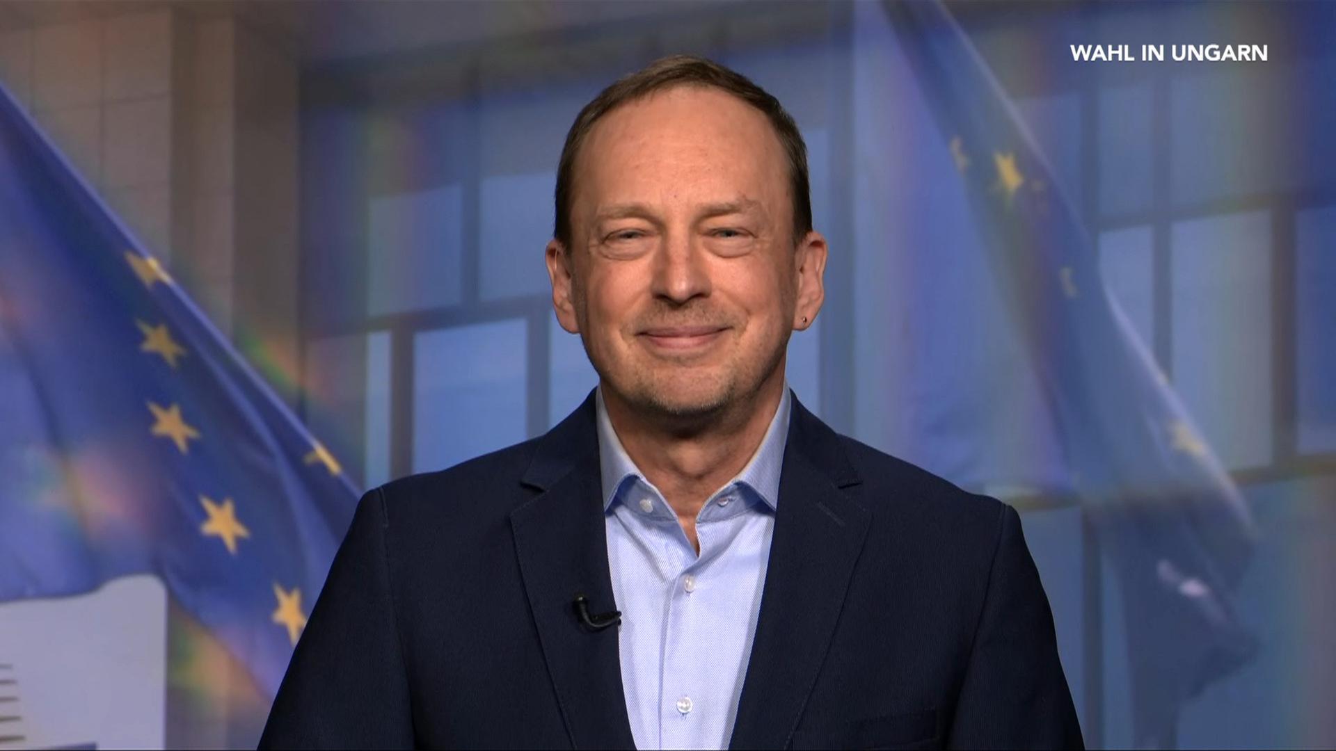 Wahlen in Ungarn: Brüssel wünscht sich "krachende Niederlage" Orbáns