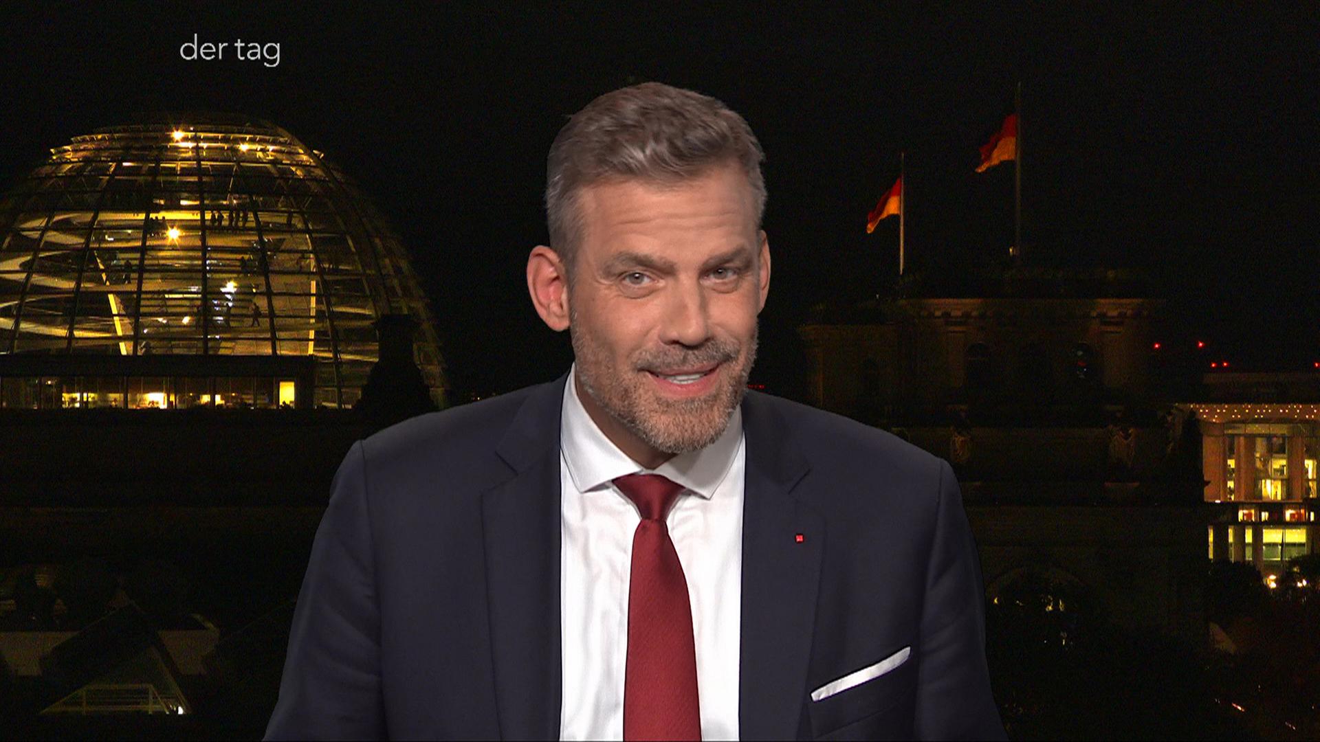 Wehrpflicht: "Einen Fragebogen auszufüllen ist ein überschaubarer Grundrechteeingriff"