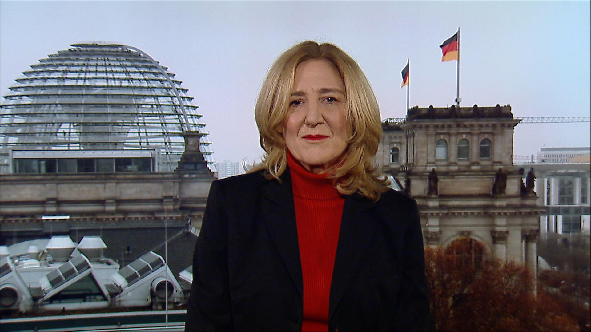 Wirtschaft: "Bundeskanzler sollte sich Leuchtturmprojekte vornehmen"