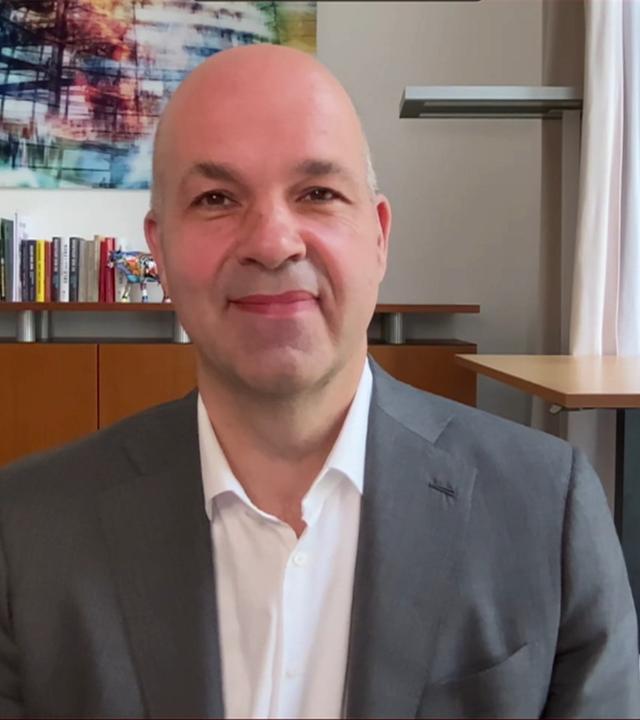 Wirtschaftsexperte Fratzscher: Kaum konkrete Maßnahmen im Koalitionsvertrag