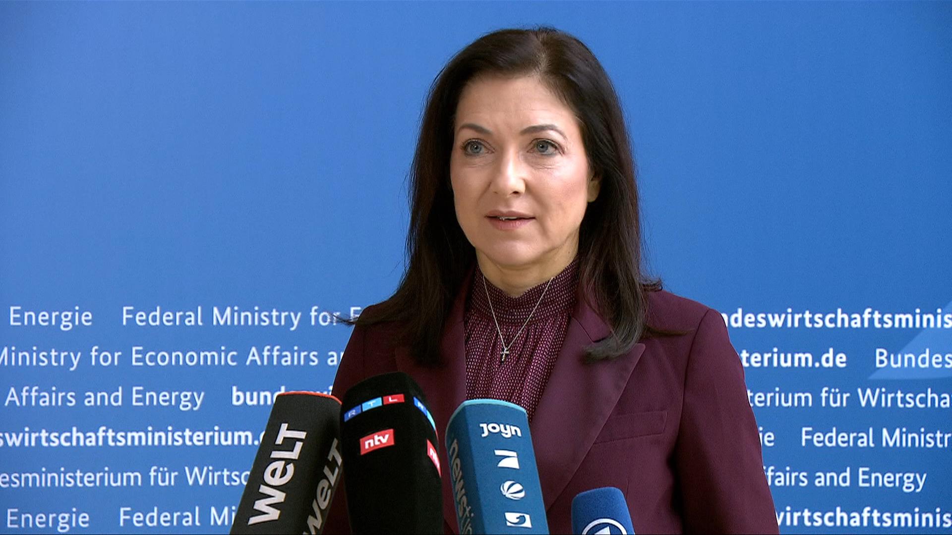 Wirtschaftsministerin Reiche (CDU): Absage an Übergewinnsteuer