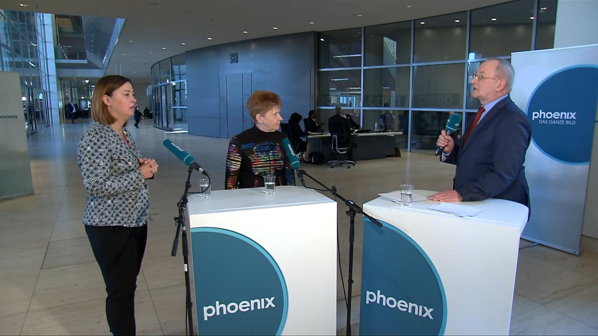 Yvonne Magwas und Petra Pau im Interview