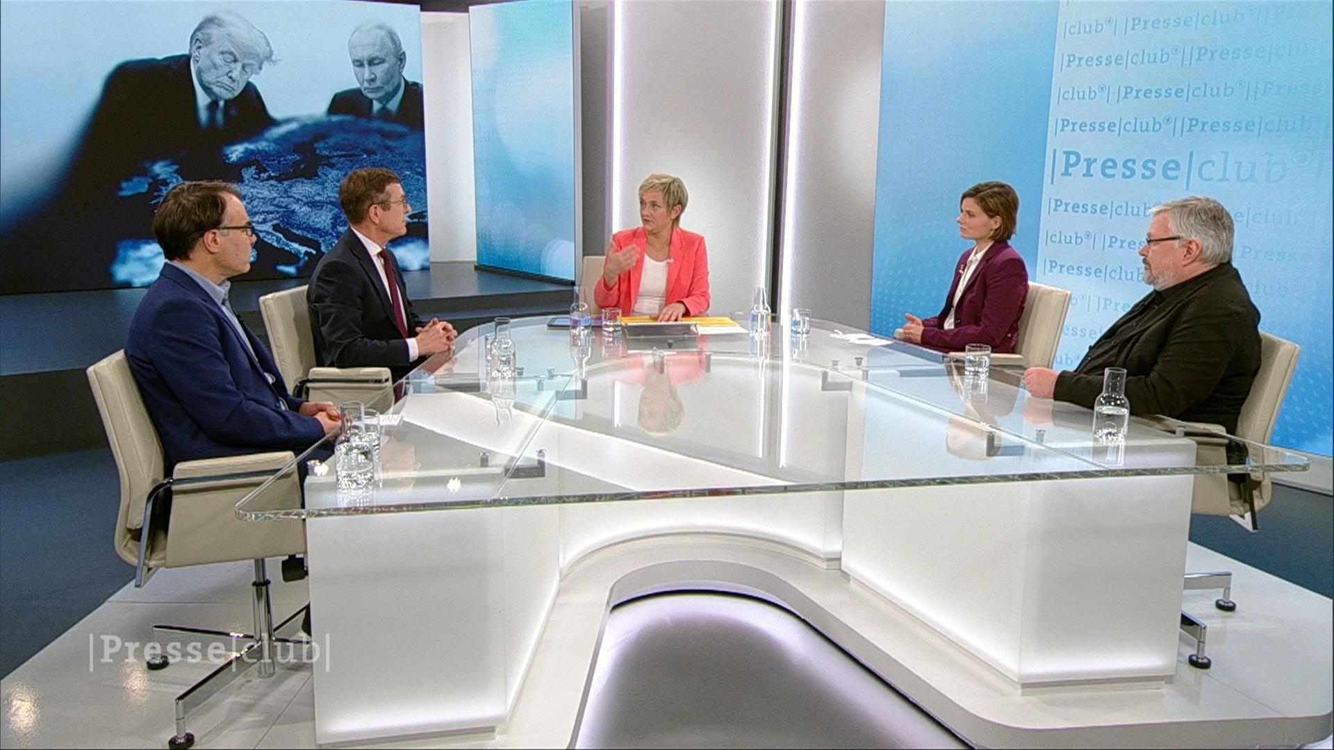 Zwischen Trump und Putin: Wie bedroht ist Europa?